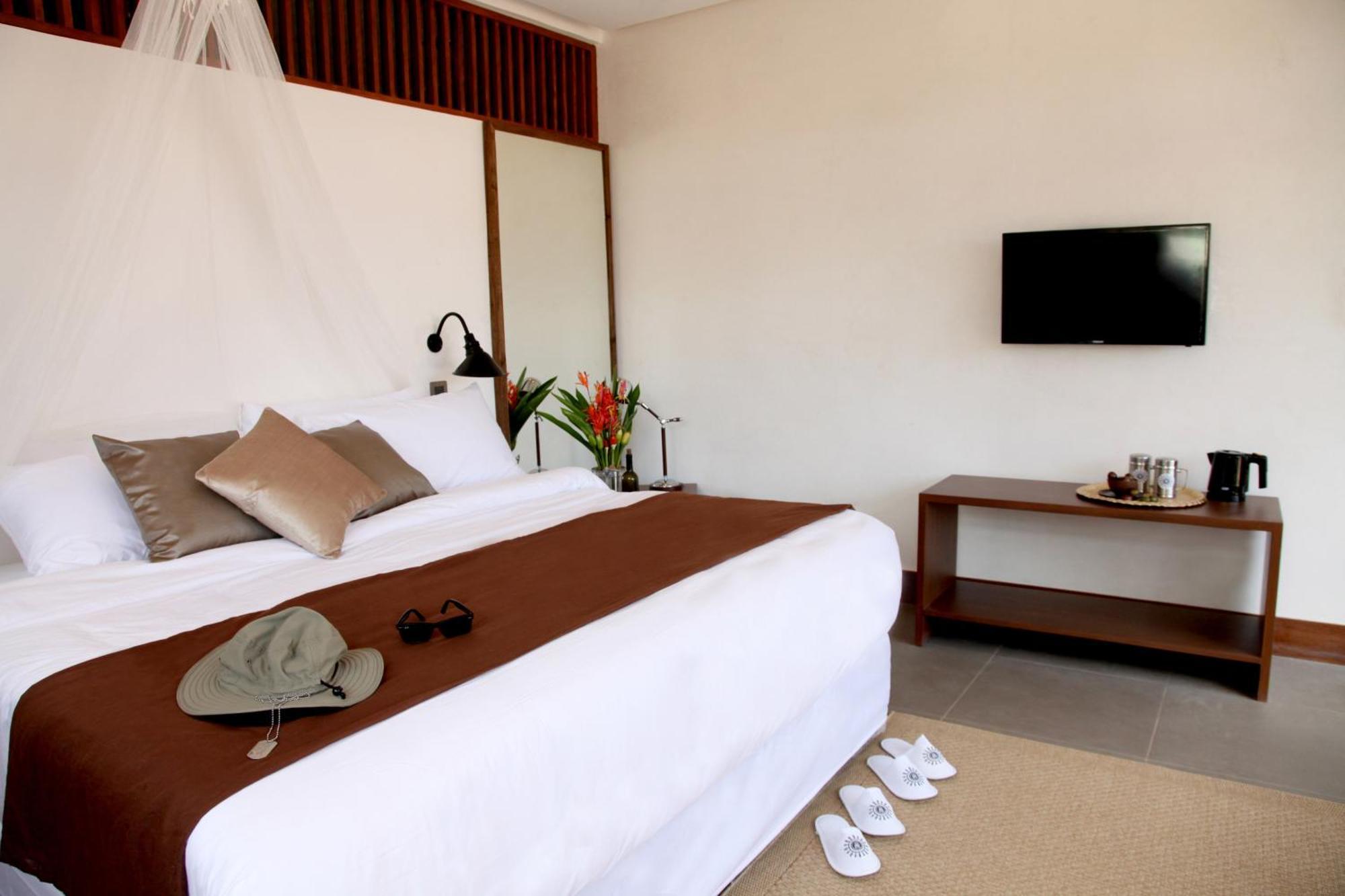 The Funny Lion - Coron Hotel Exterior foto